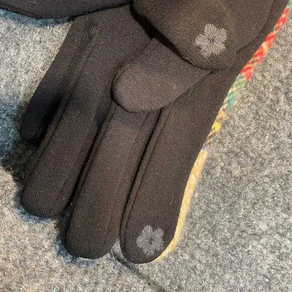 Brand New L.I.B. Autumn Scottish Black Red Tan Plaid Winter Ski Snow Gloves - Picture 3 of 5